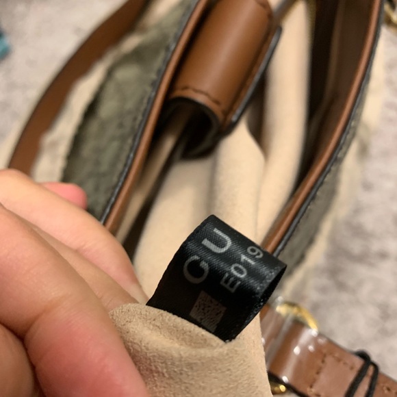 Gucci NEW GG Supreme Peacock Brown Tote Leather - Picture 6 of 7